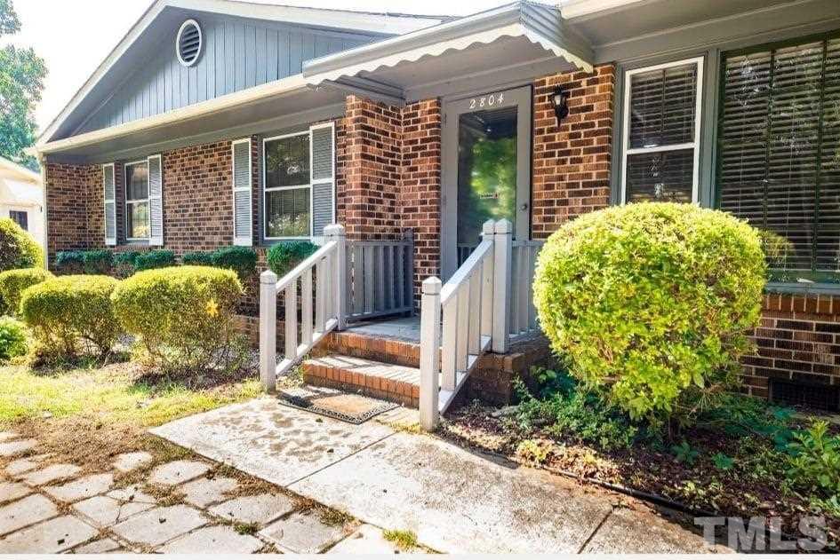 2804 Orkney Place Raleigh, NC 27604 - Photo 2 of 25