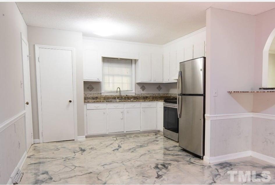 2804 Orkney Place Raleigh, NC 27604 - Photo 6 of 25