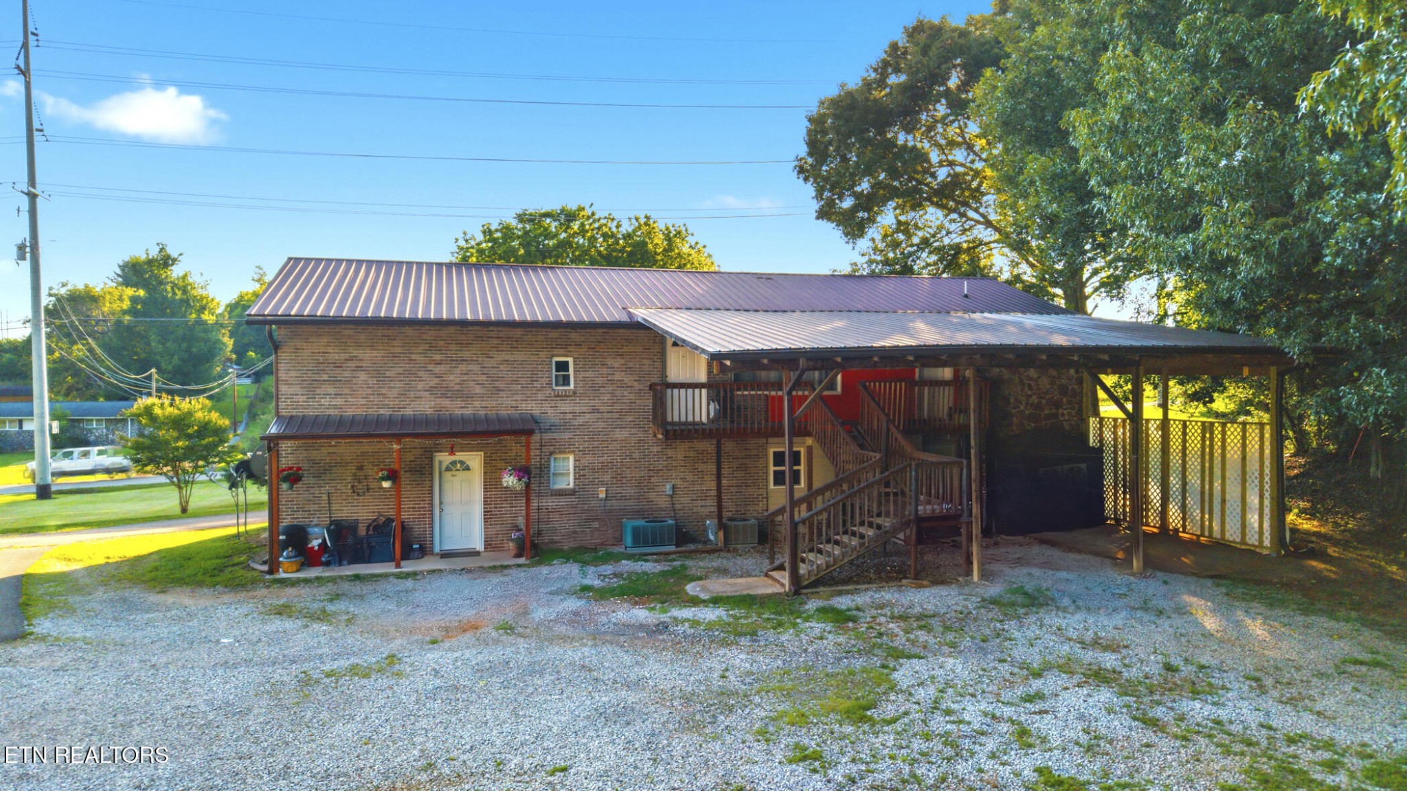 814 Midway Road Strawberry Plains, TN 37871 - Photo 6 of 59