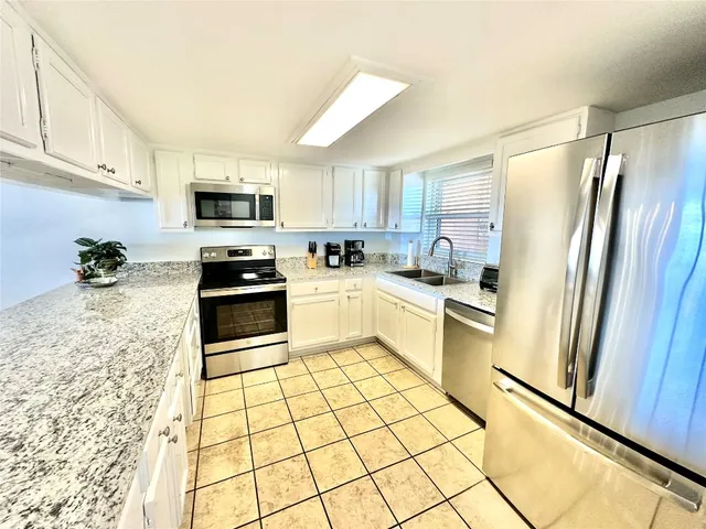 $825,000 | 3420 South Fletcher Avenue, Unit 302, Fernandina Beach, FL 32034