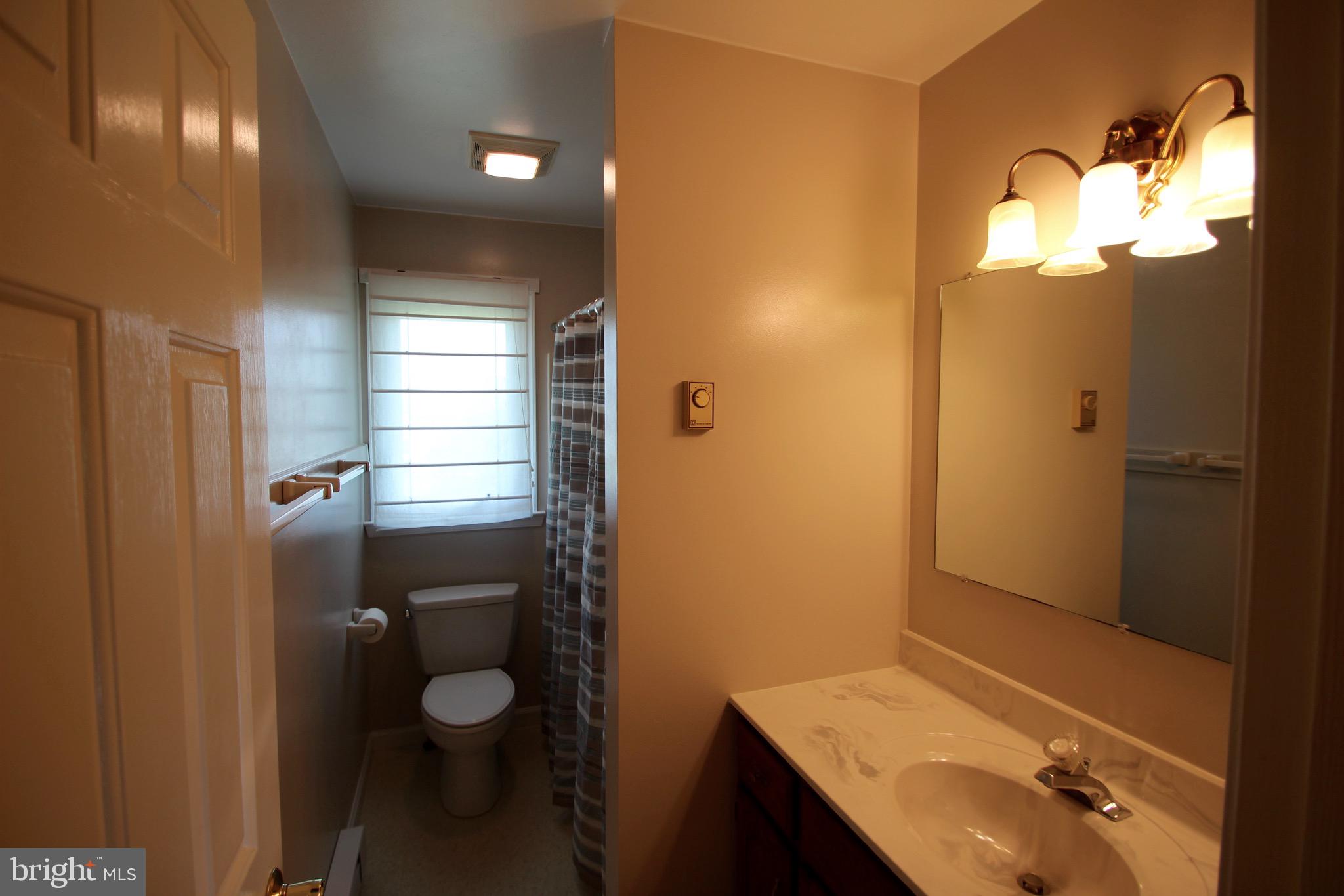 839 Lindsey Road Carlisle, PA 17015 - Photo 7 of 14 Gallery Image 7