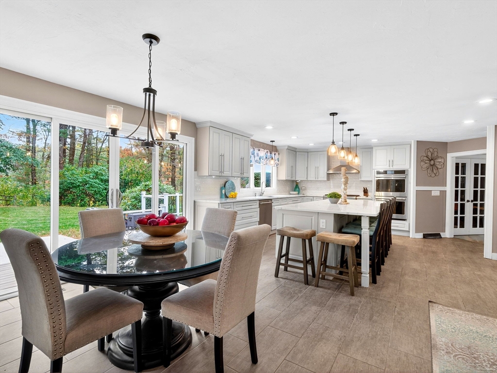 13 Old Colony Road Foxboro, MA 02035 - Photo 5 of 40 Gallery Image 5