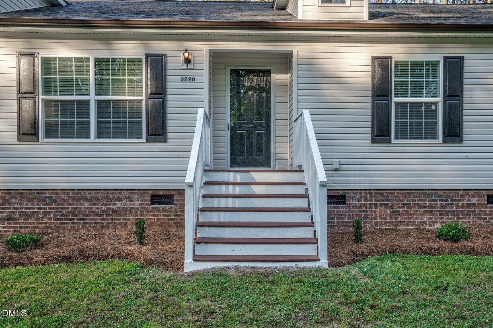 003-2790SledgeRoad-Louisburg-NC-27549-SM