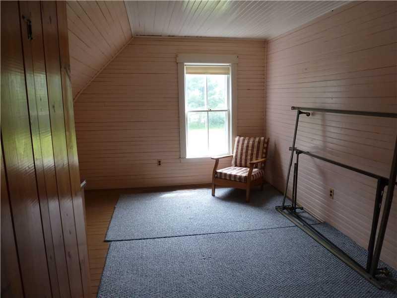 32 West Side Road South Bristol, ME 04568 - Photo 13 of 25 Bedroom.