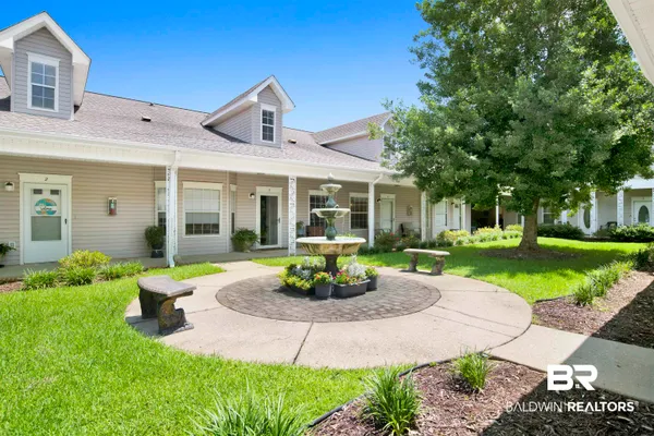 $239,000 | 102 Courthouse Drive, Unit 4, Fairhope, AL 36532