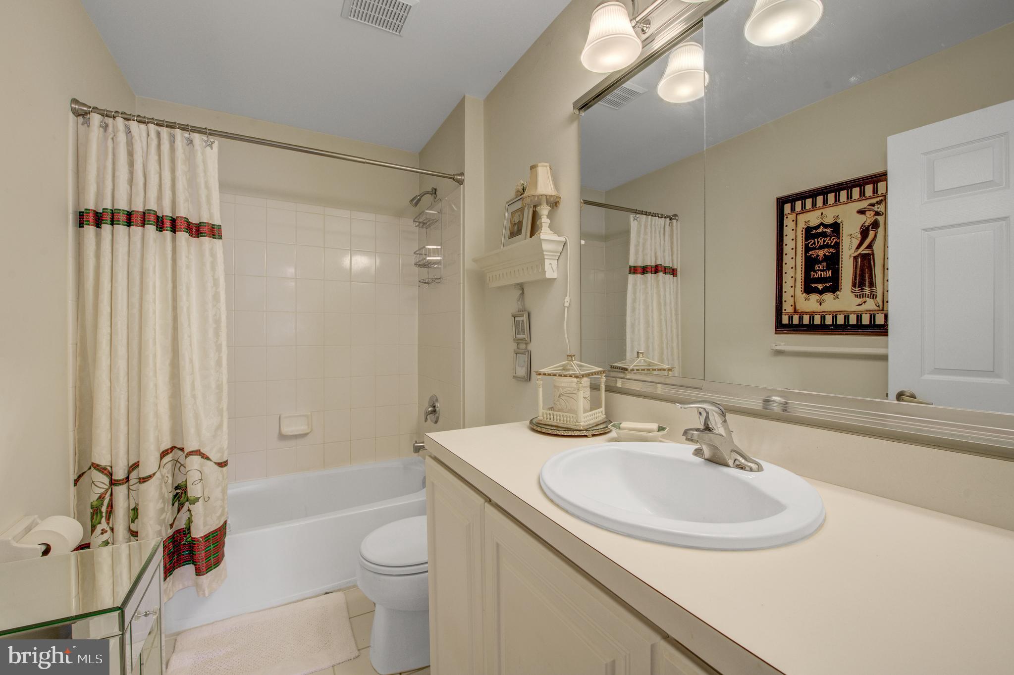 2 Oak Ridge Court Columbus, NJ 08022 - Photo 24 of 33
