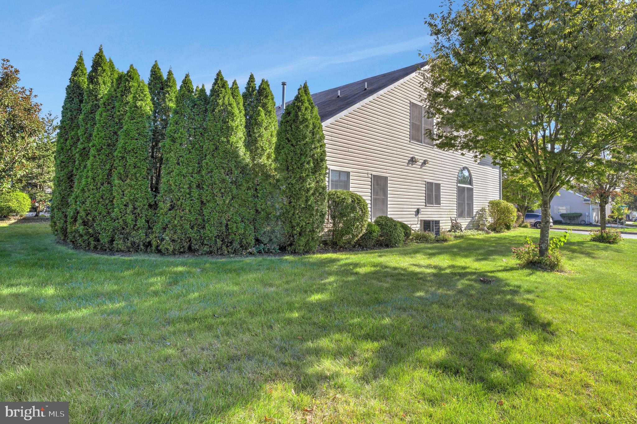 2 Oak Ridge Court Columbus, NJ 08022 - Photo 28 of 33