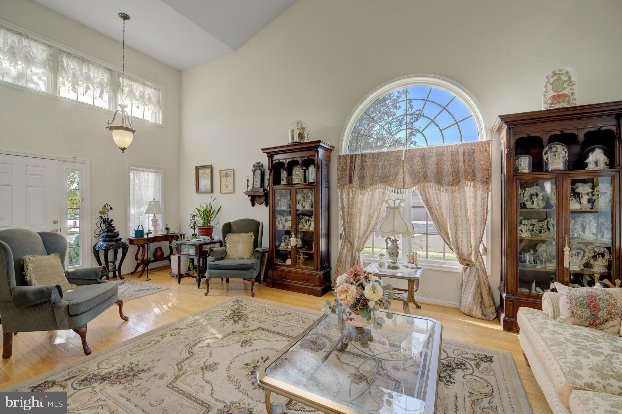 2 Oak Ridge Court Columbus, NJ 08022 - Photo 7 of 33