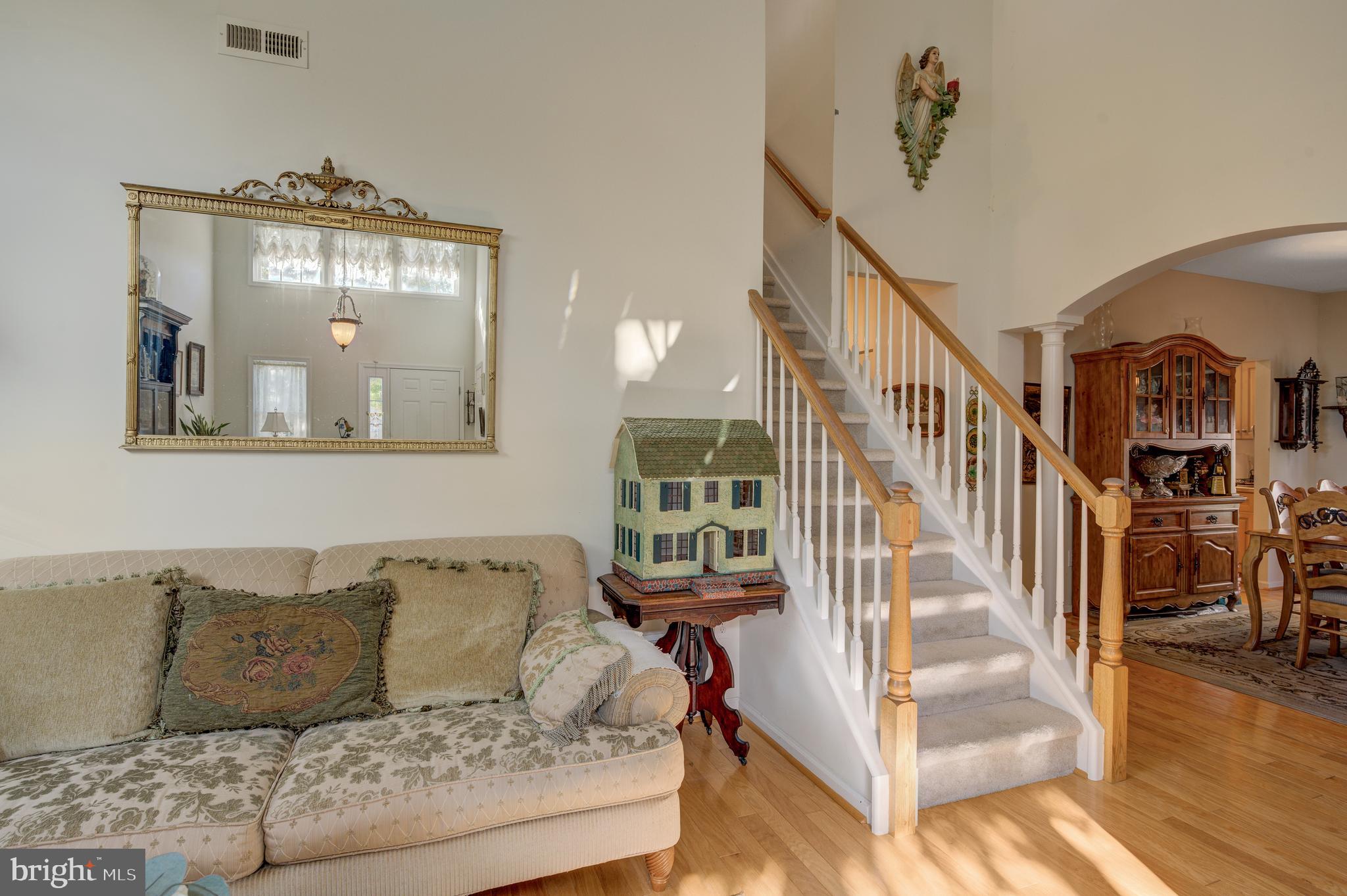 2 Oak Ridge Court Columbus, NJ 08022 - Photo 8 of 33