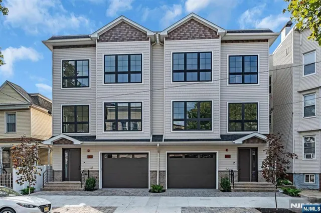 $629,000 | 165 Delaware Avenue, Unit 3, Jersey City, NJ 07306