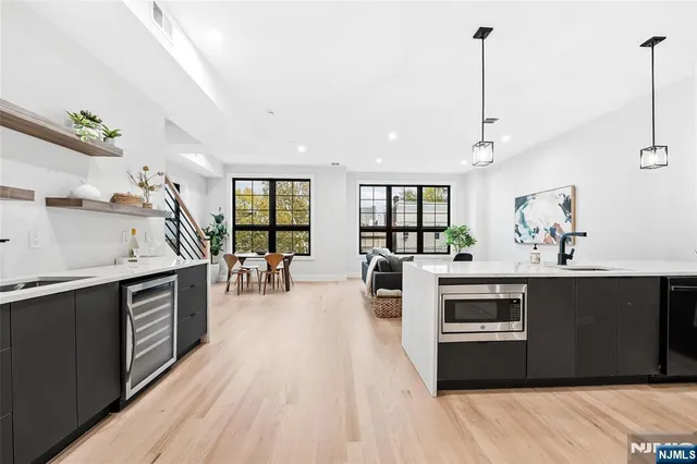 $629,000 | 165 Delaware Avenue, Unit 3, Jersey City, NJ 07306