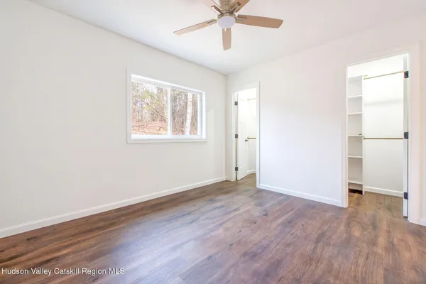 $549,999 | 127 Spring Lake Road, Red Hook, NY 12571