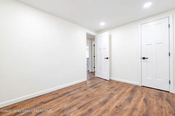 $549,999 | 127 Spring Lake Road, Red Hook, NY 12571