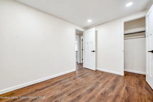 $549,999 | 127 Spring Lake Road, Red Hook, NY 12571