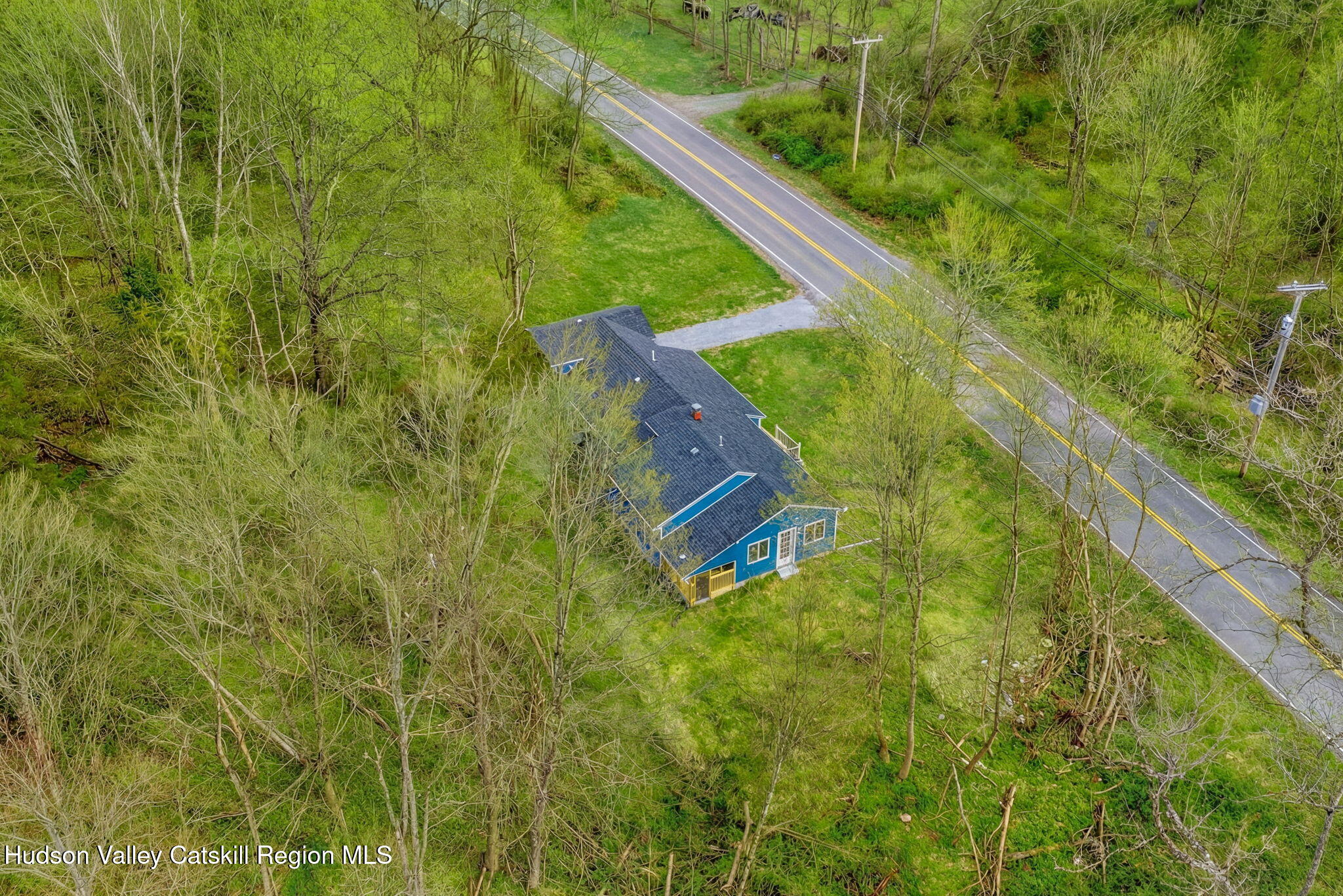 127 Spring Lake Road Red Hook, NY 12571 - Photo 26 of 30 ext-sky-2-front-exterior_R8