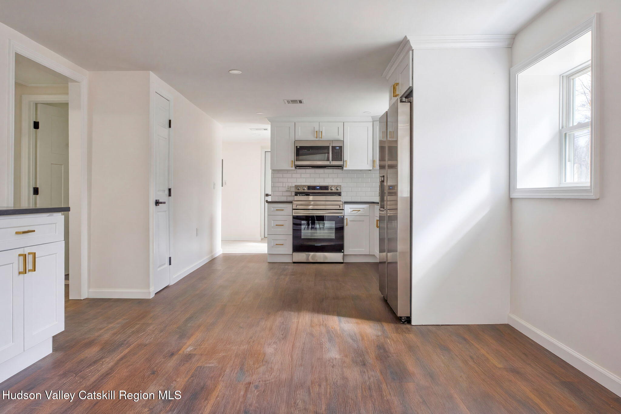 127 Spring Lake Road Red Hook, NY 12571 - Photo 7 of 30 int-5-kitchen_R2
