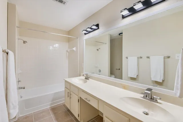 $498,500 | 6808 Luckenbach Lane, Austin, TX 78729