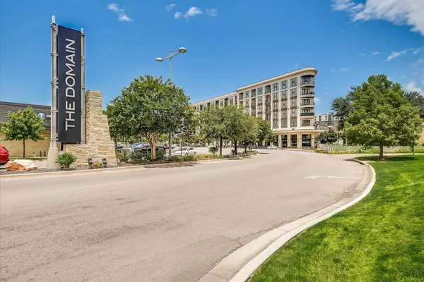 $464,995 | 6808 Luckenbach Lane, Austin, TX 78729