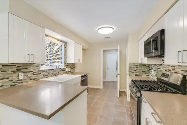 $464,995 | 6808 Luckenbach Lane, Austin, TX 78729