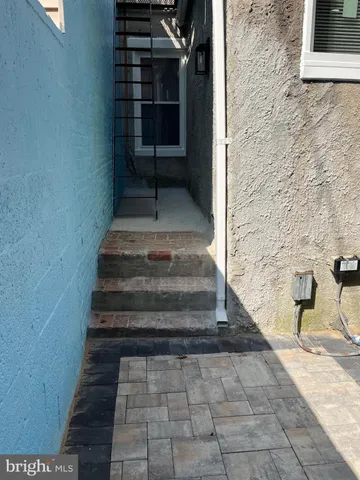 a view of entryway and hall