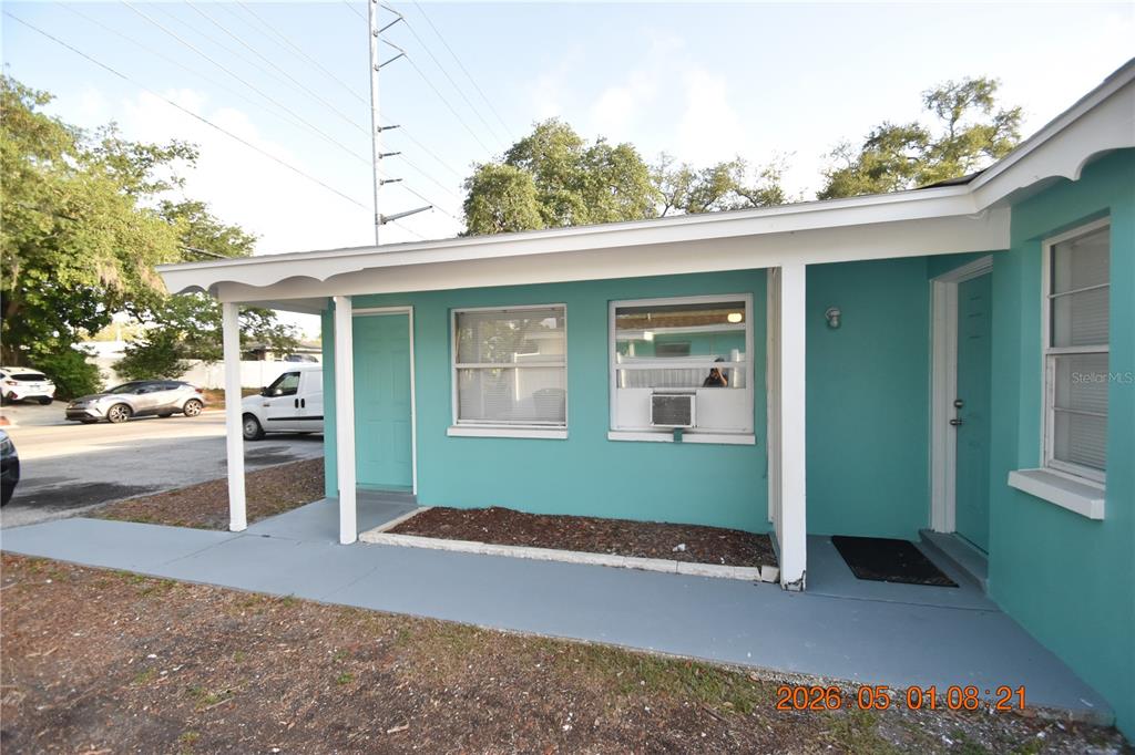 403 Milwaukee Avenue, Unit 403 Dunedin, FL 34698 - Photo 2 of 20
