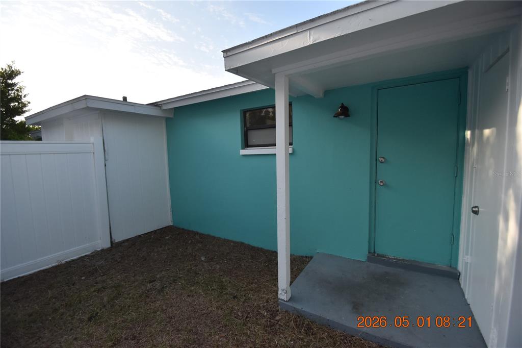 403 Milwaukee Avenue, Unit 403 Dunedin, FL 34698 - Photo 4 of 20