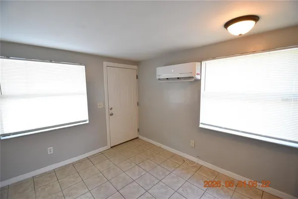 $1,195 | 403 Milwaukee Avenue, Unit 403, Dunedin, FL 34698