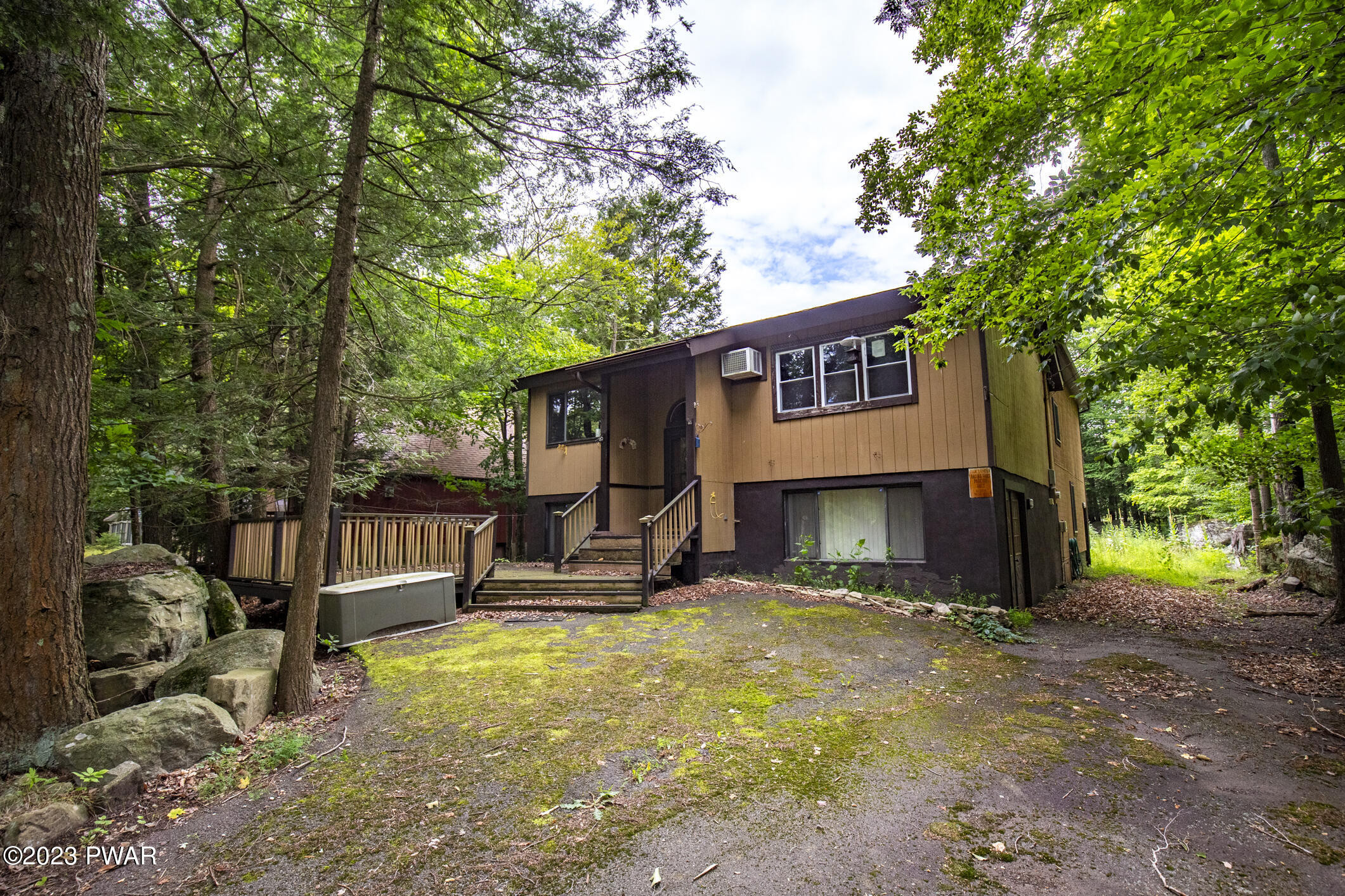 23 Cliffwood Road Lake Ariel, PA 18436 - Photo 1 of 47