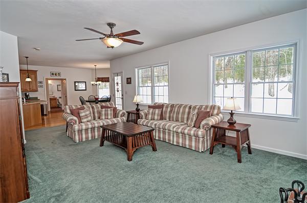 43 Highridge Road Bellingham, MA 02019 - Photo 13 of 30 Gallery Image 13
