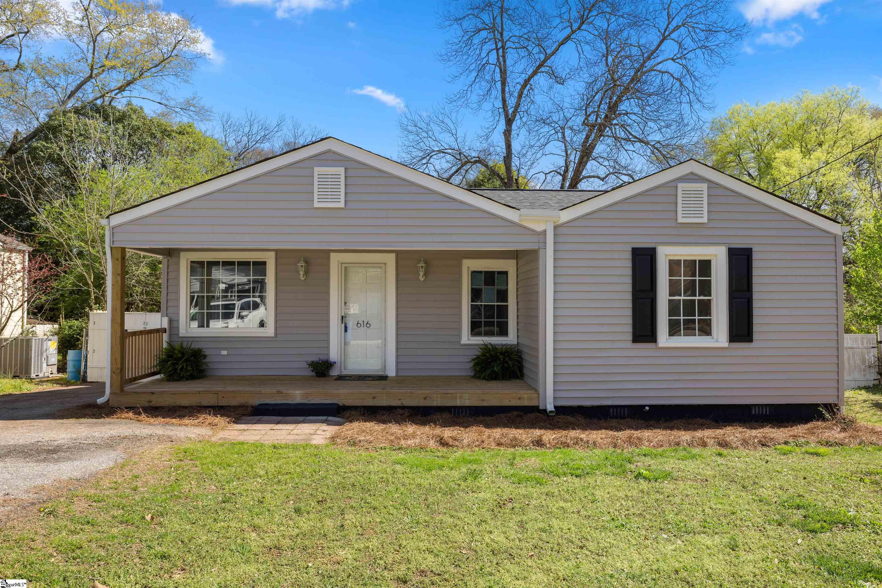616 Perry Road Greenville, SC 29609 - Photo 1 of 36 Gallery Image 1
