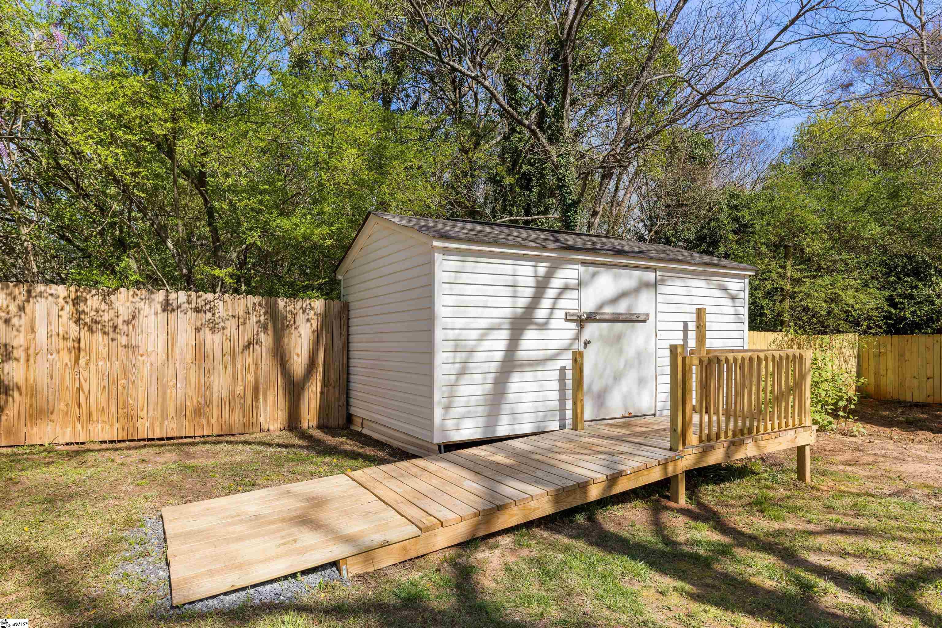 616 Perry Road Greenville, SC 29609 - Photo 25 of 36 Gallery Image 25