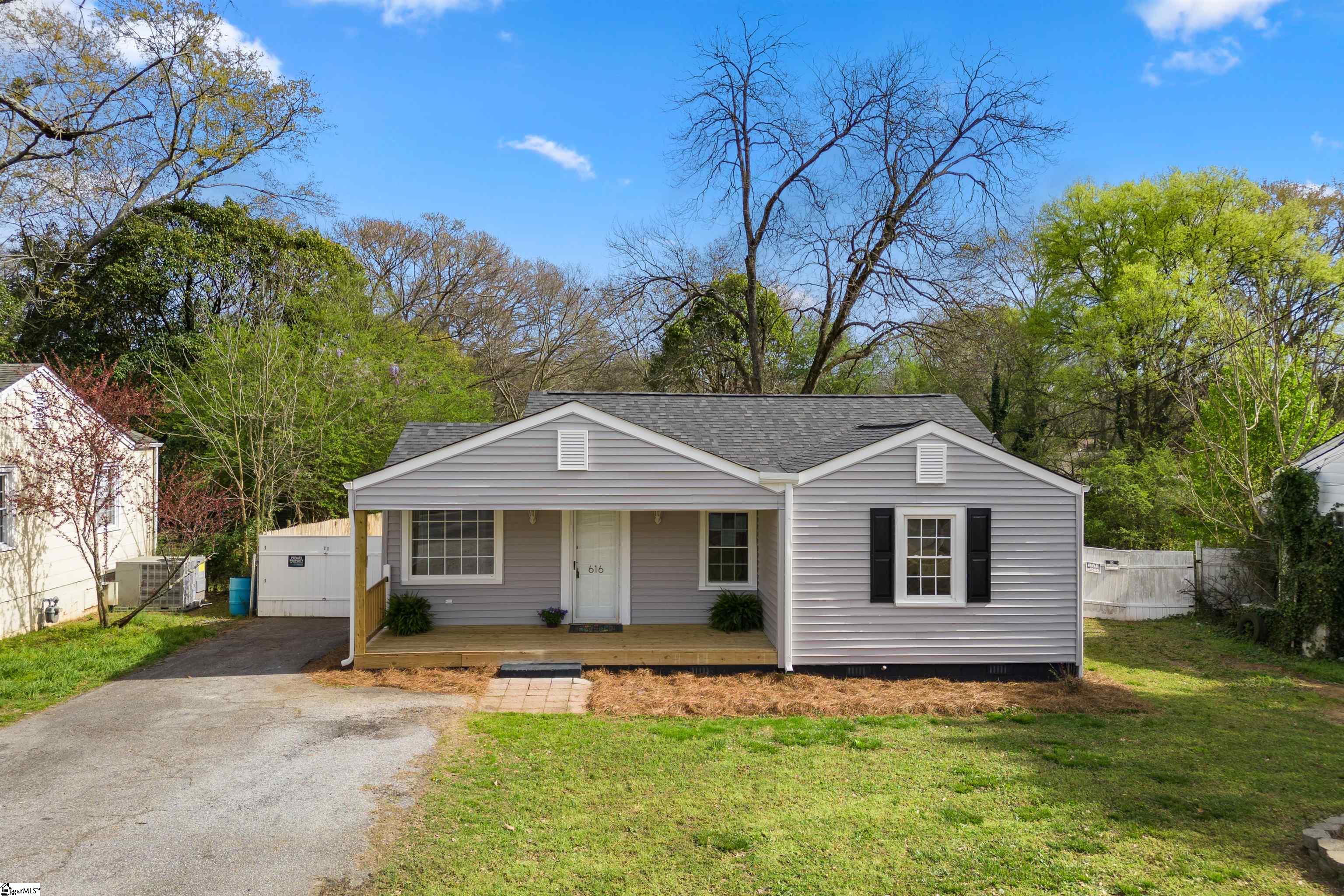 616 Perry Road Greenville, SC 29609 - Photo 29 of 36 Gallery Image 29