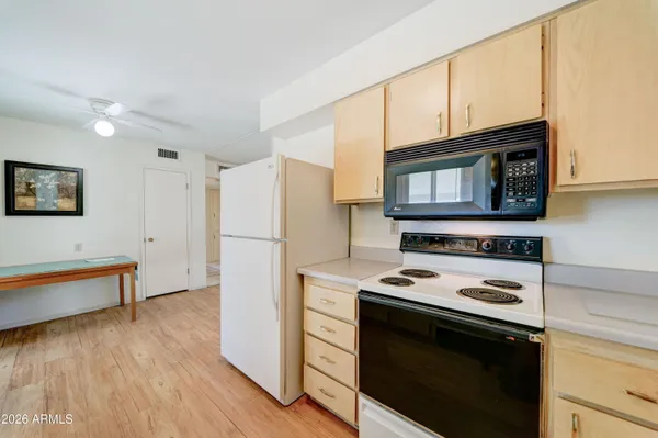 $149,900 | 10427 North 105th Drive, Sun City, AZ 85351