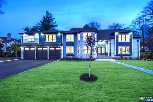 $3,950,000 | 547 Highland Avenue, Ridgewood, NJ 07450