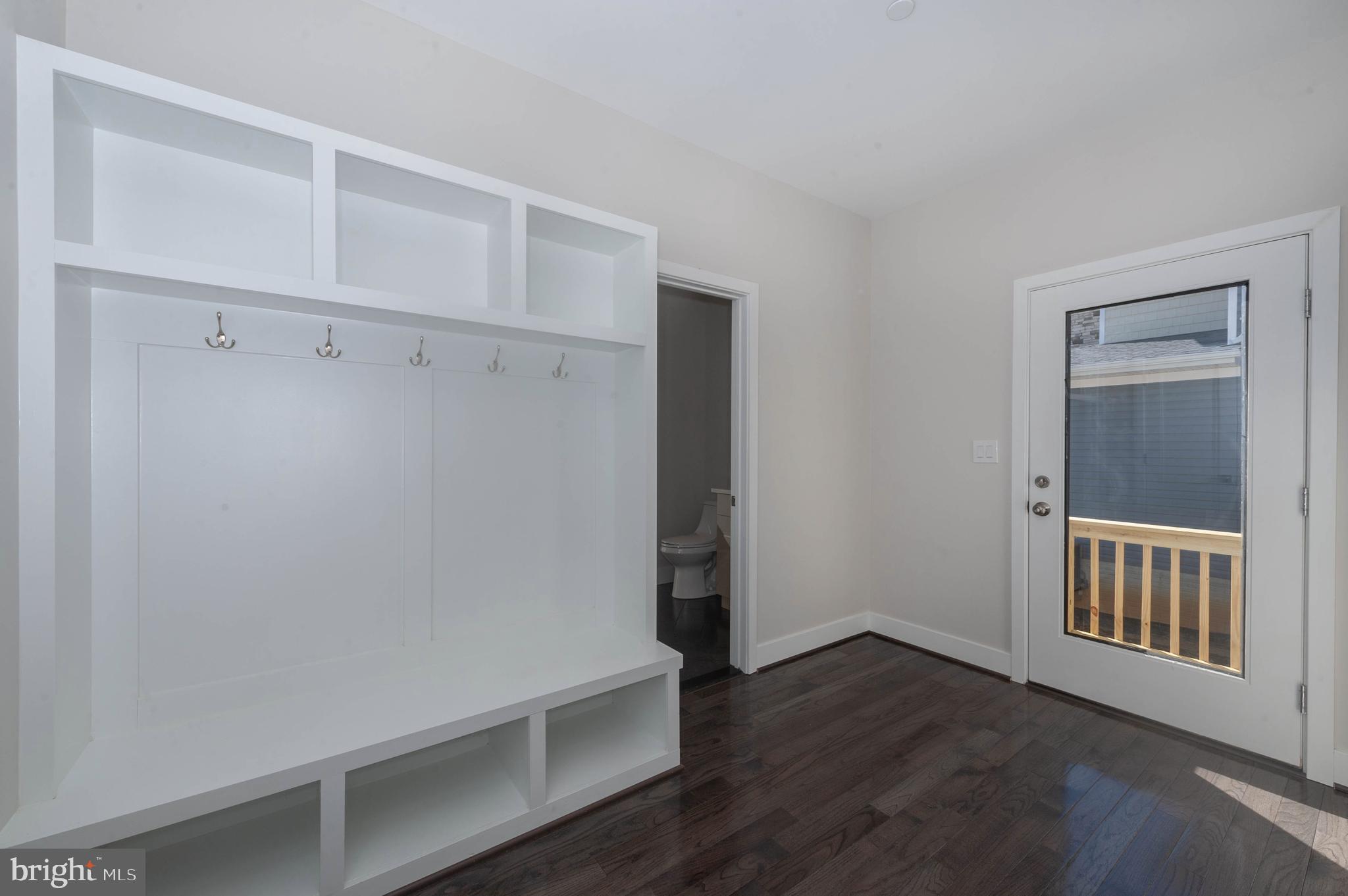 2416 Taney Road Baltimore, MD 21209 - Photo 11 of 35