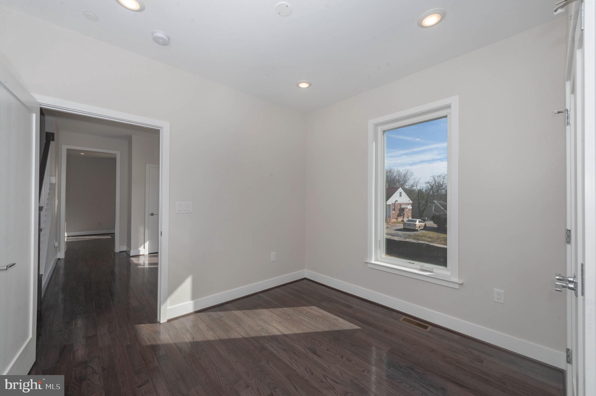 2416 Taney Road Baltimore, MD 21209 - Photo 13 of 35