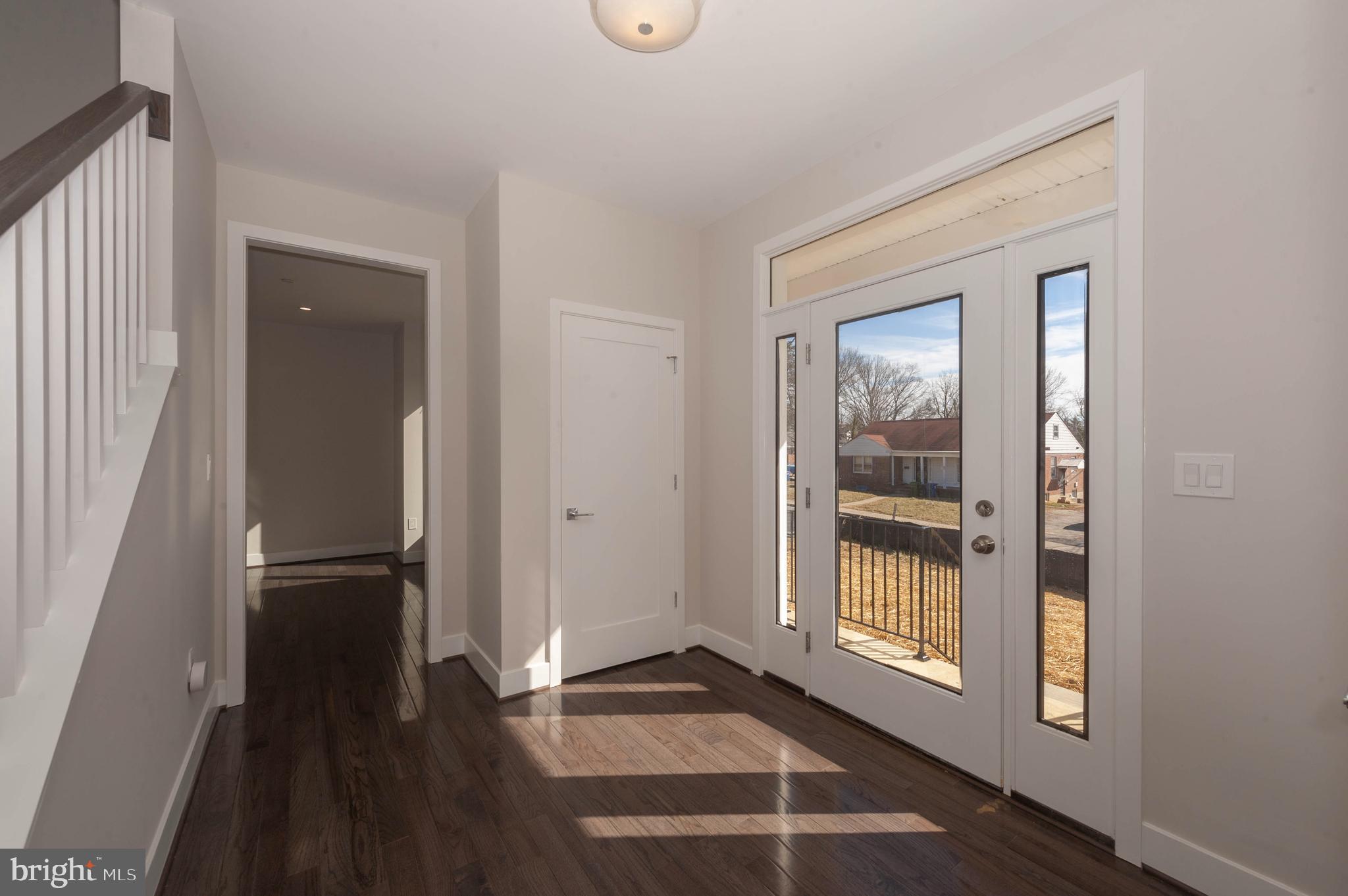 2416 Taney Road Baltimore, MD 21209 - Photo 3 of 35