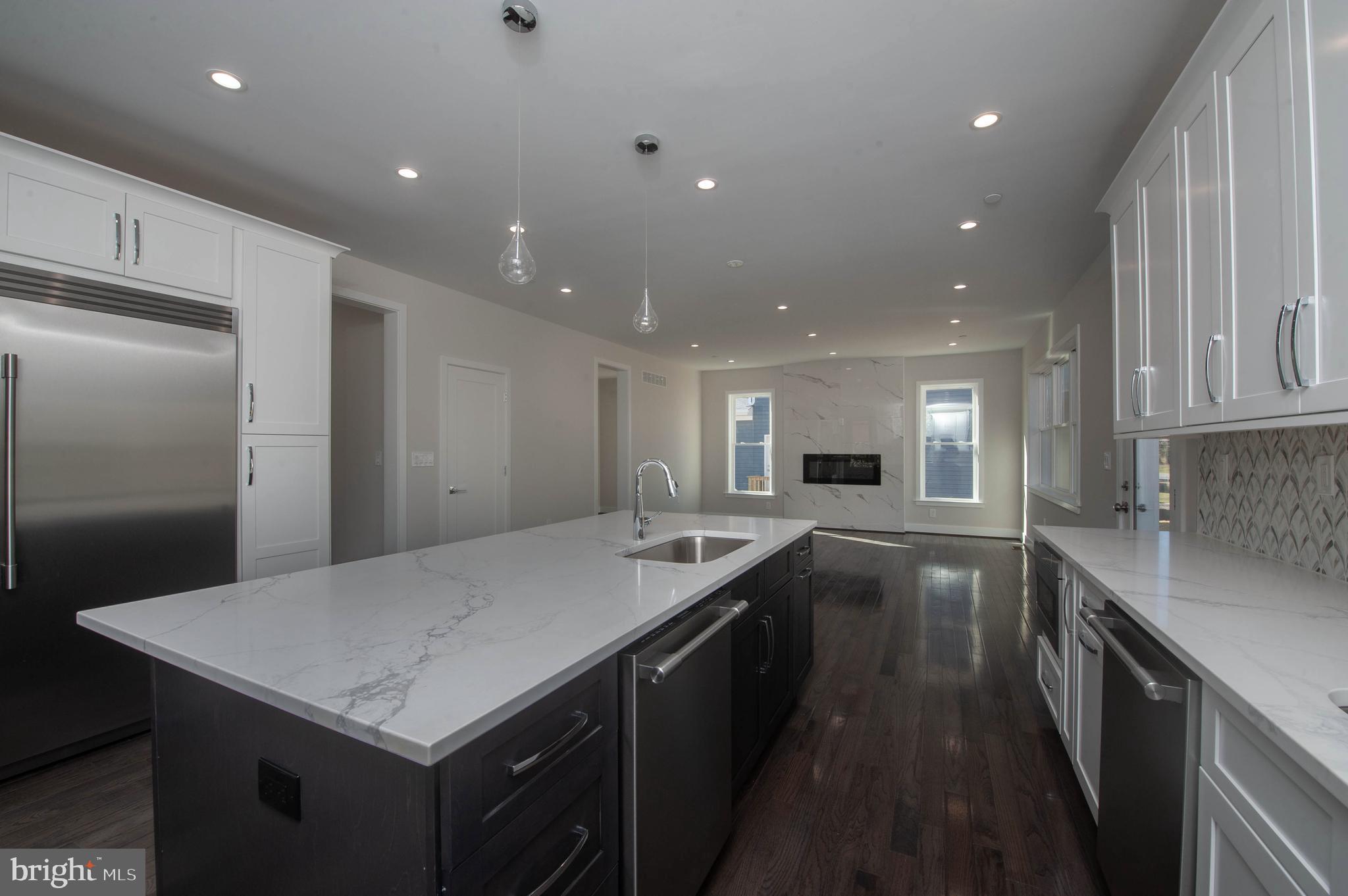 2416 Taney Road Baltimore, MD 21209 - Photo 6 of 35