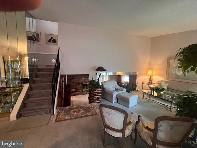 1425 Bucknell Road Wilmington, DE 19803 - Photo 7 of 36 a dining room with furniture and wooden floor