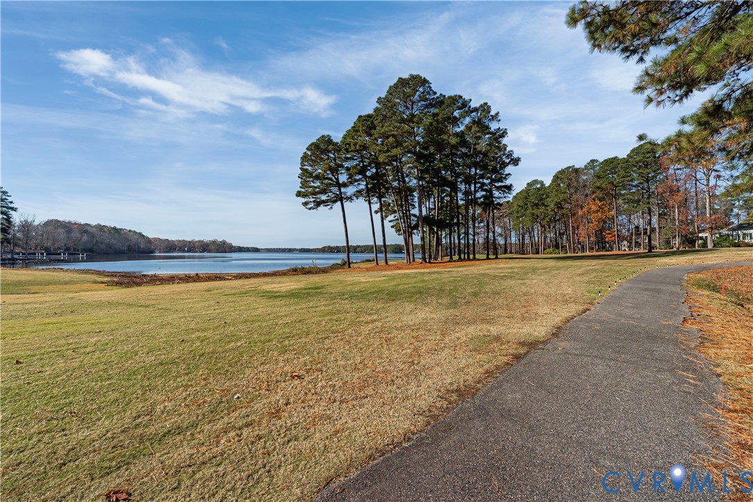 13518 Heathbrook Road Midlothian, VA 23112 - Photo 35 of 36 Gallery Image 35