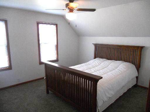 10N915 Muirhead Road Elgin, IL 60124 - Photo 6 of 13
