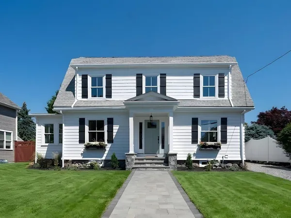 $1,299,000 | 20 Saltonstall Road, Medford, MA 02155
