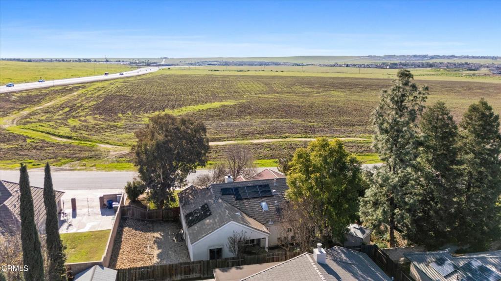 5705 Valley Street Bakersfield, CA 93306 - Photo 5 of 53 a view of an ocean and beach
