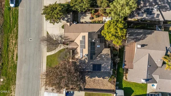$469,999 | 5705 Valley Street, Bakersfield, CA 93306