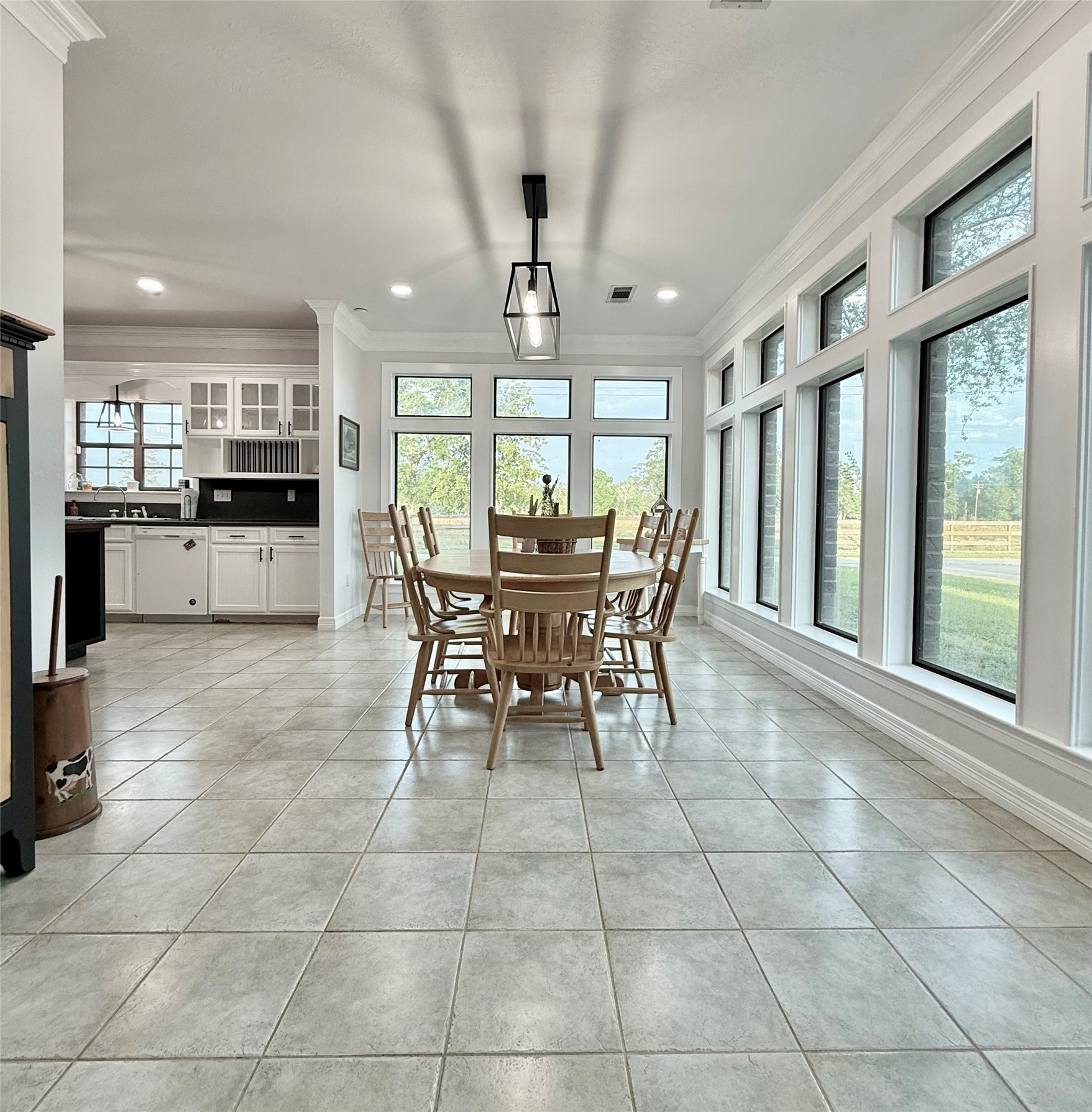 635 Texla Road Vidor, TX 77662 - Photo 14 of 49