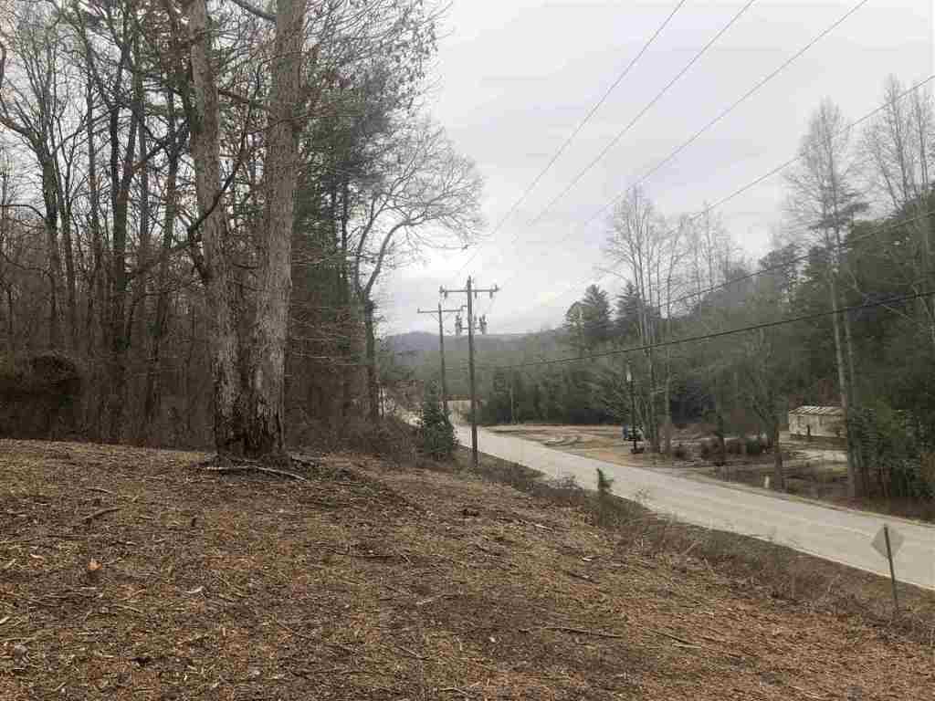 1028 Lake Jemiki Road Walhalla, SC 29691 - Photo 2 of 9 Gallery Image 2
