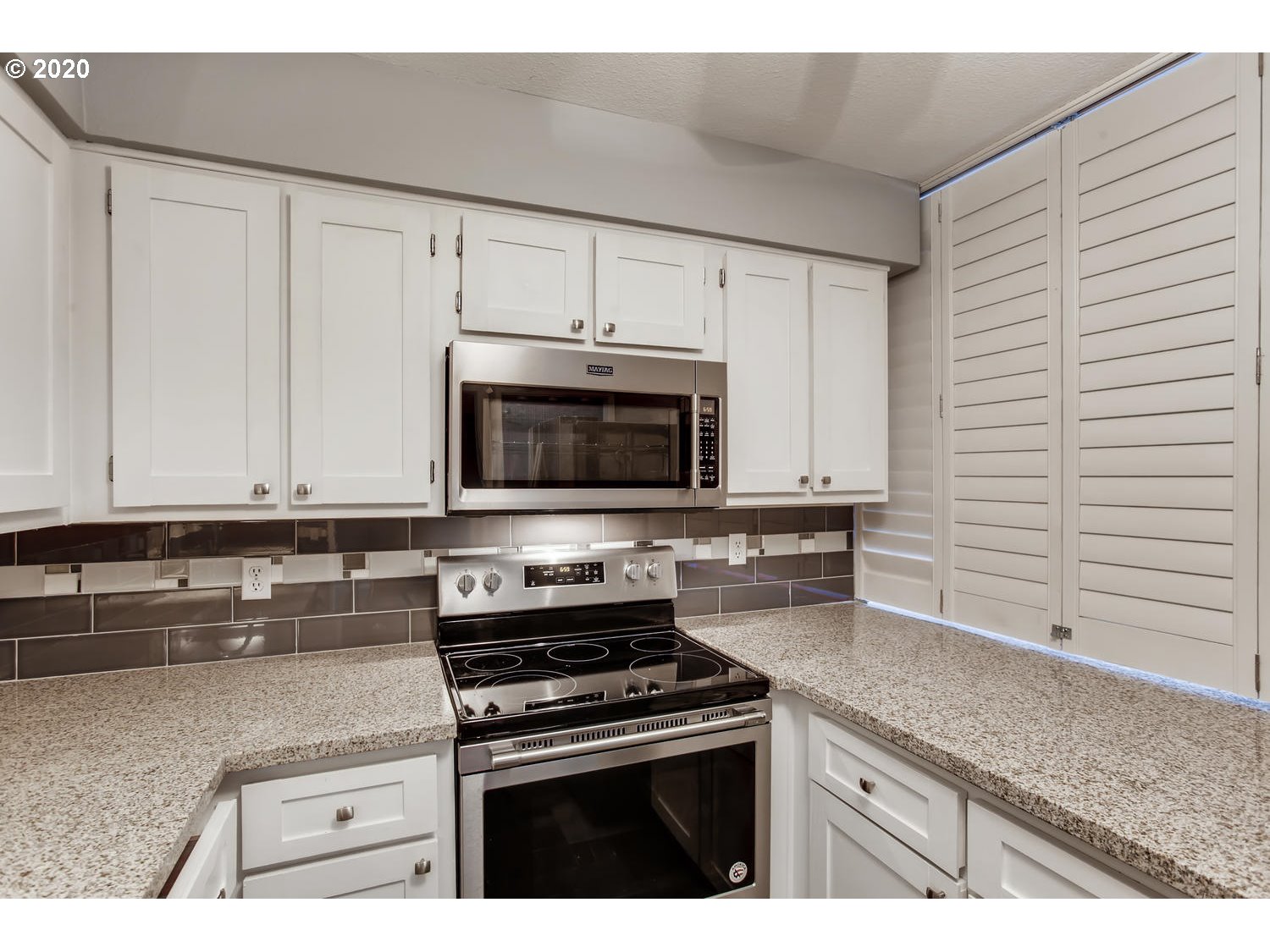 10660 Southwest Davies Road, Unit 31 Beaverton, OR 97008 - Photo 13 of 30