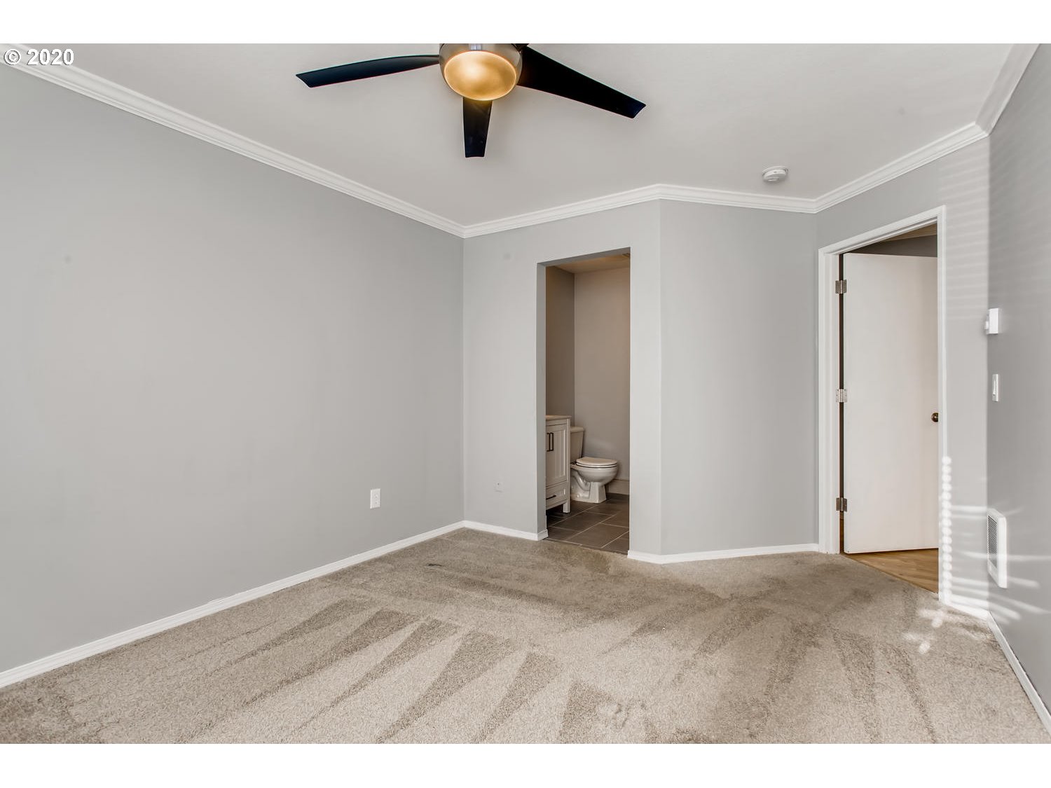 10660 Southwest Davies Road, Unit 31 Beaverton, OR 97008 - Photo 19 of 30