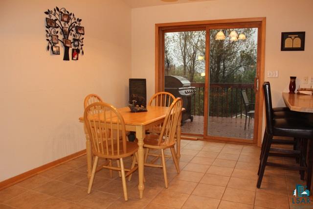 330 9th Street Proctor, MN 55810 - Photo 3 of 11 Eat-in Kitchen