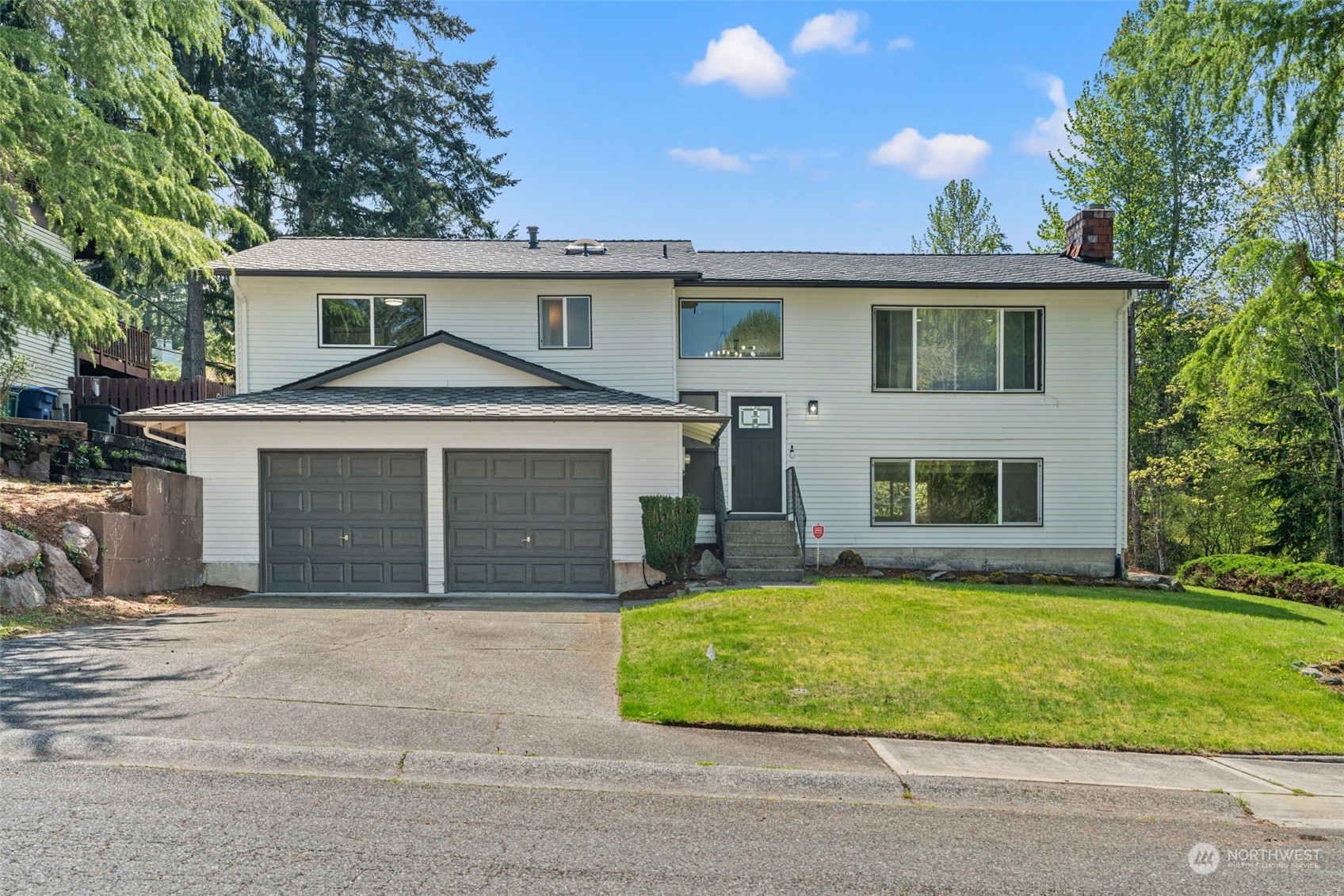 15905 Southeast 177th Street Renton, WA 98058 - Photo 1 of 31 Gallery Image 1